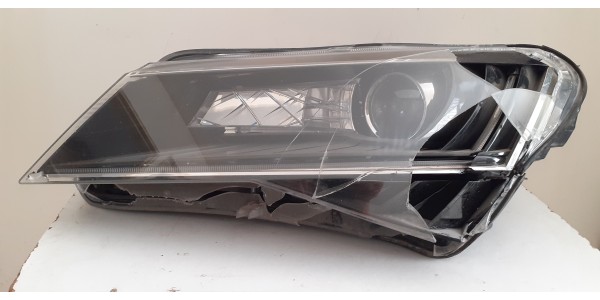 SKODA SUPERB SOL (15/18) ADAPTİVE XENON